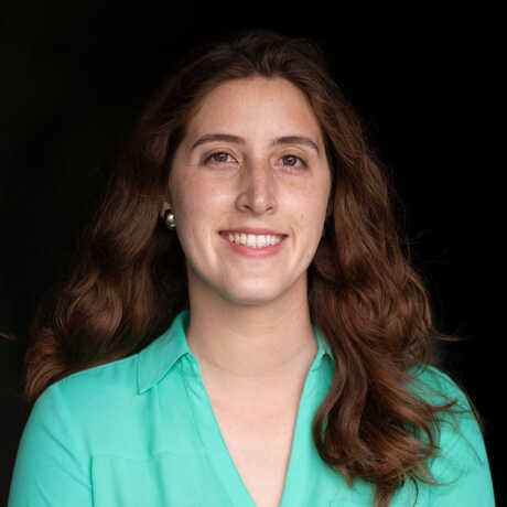 Elora Lopez-Nandam headshot.