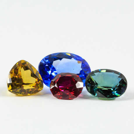Gems; Photo: Kat Whitney